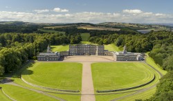 Hopetoun House